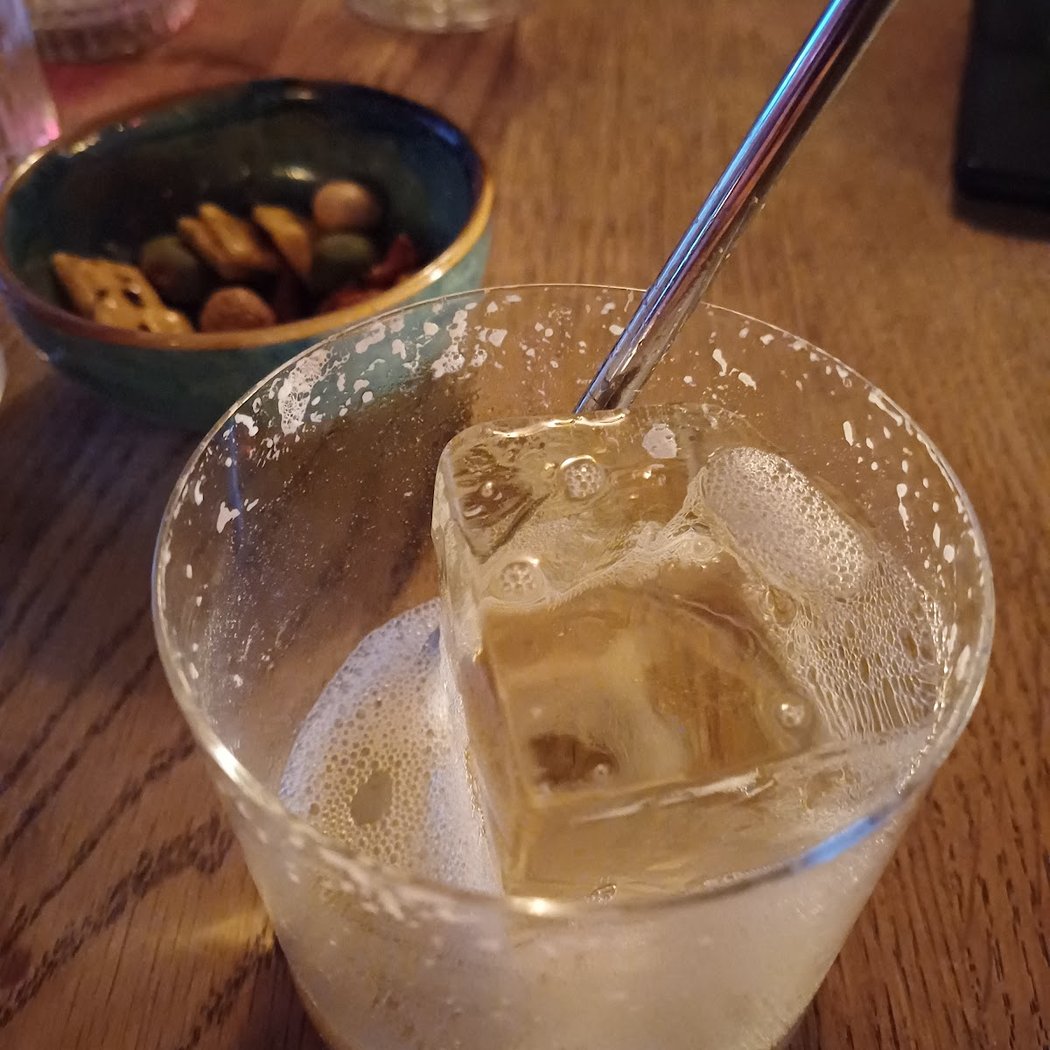 Isadora Cocktail Bar 4